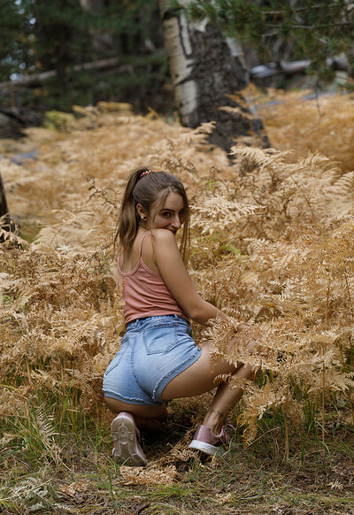 Penelope Kay in Zishy set Nature Dorks 1