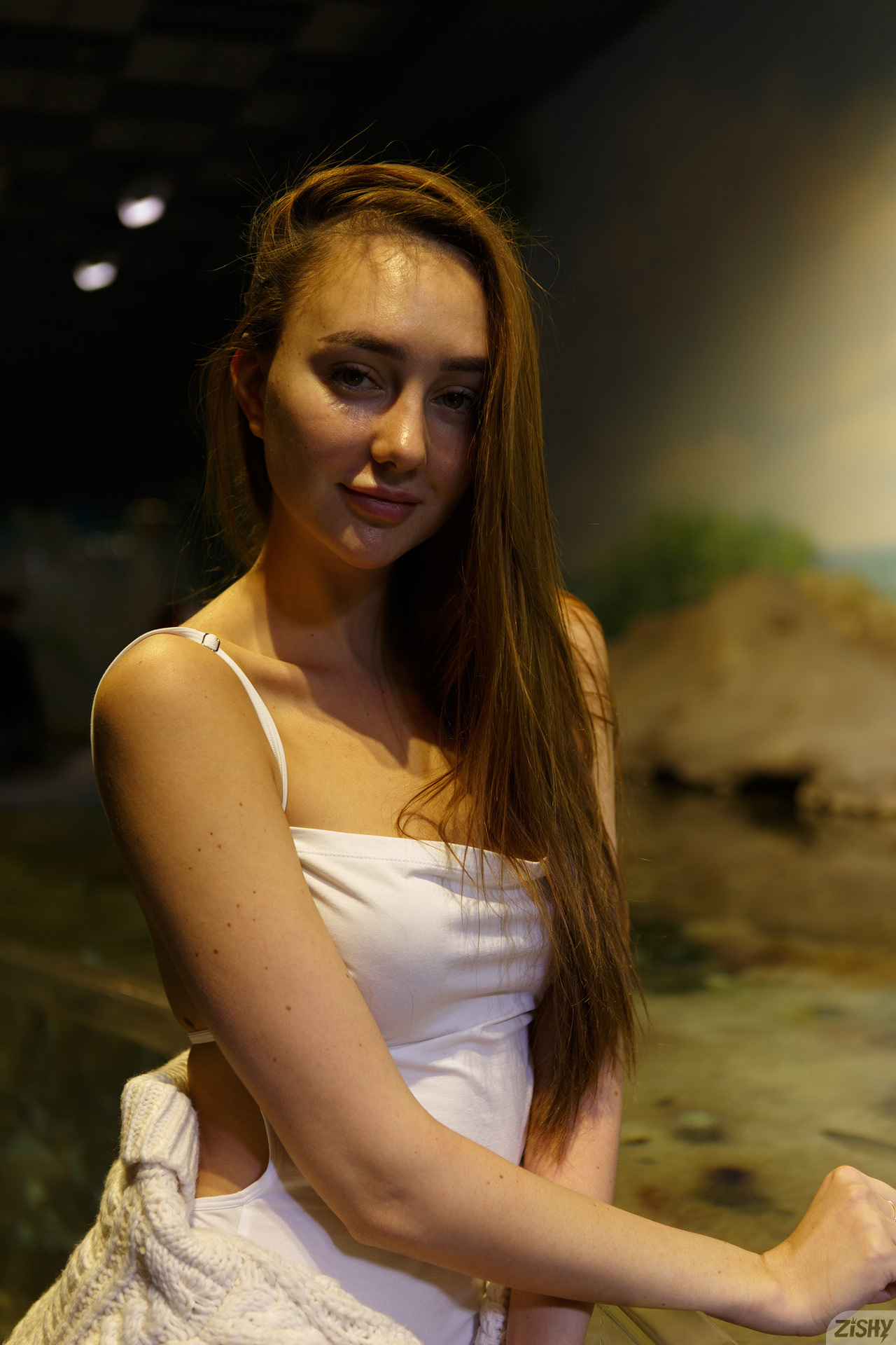 Ira Sedina in Zishy set Night At The Aquarium