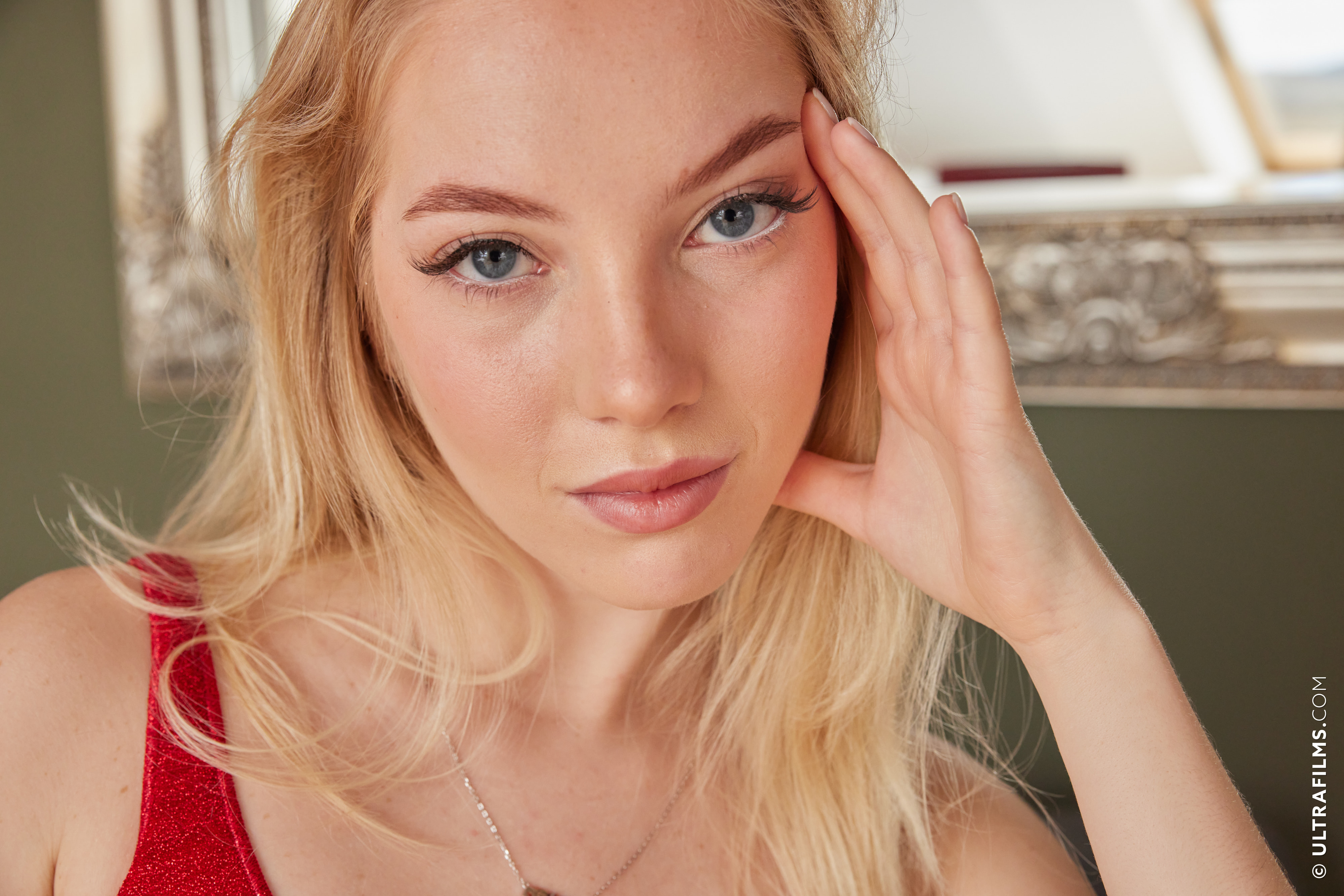 Bella Spark in Ultra Films set In the Dressing Room