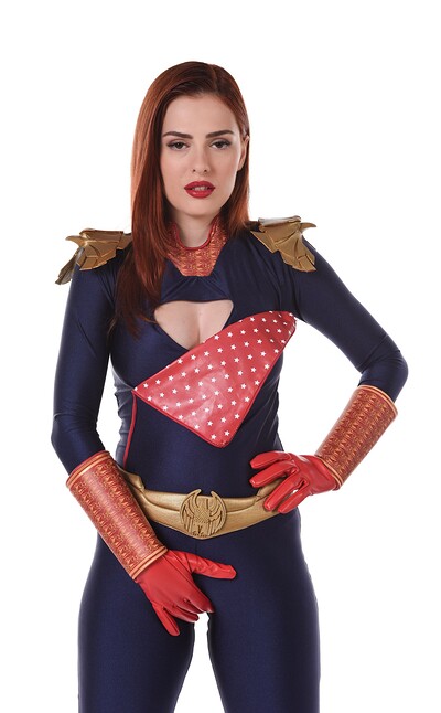 Mina Von D in Moanlander from Istripper