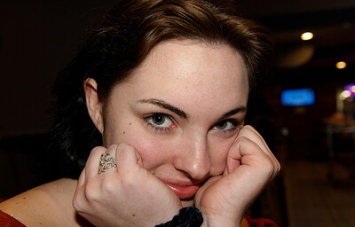 Jenna Phillips in Zishy set Papalote Portraits