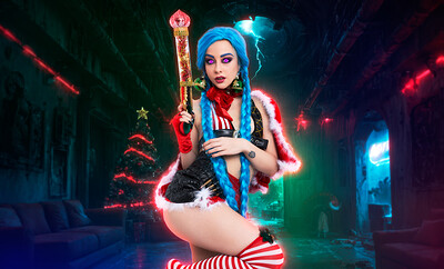 Alessa Savage in Jinx Christmas from VR Cosplay X
