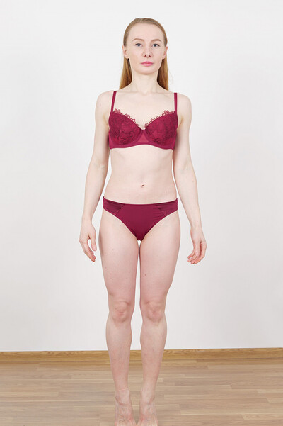 Vi Ezra in Casting from Test Shoots