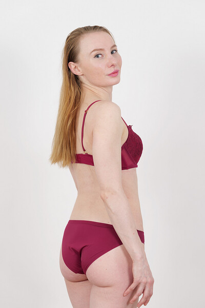 Vi Ezra in Casting from Test Shoots