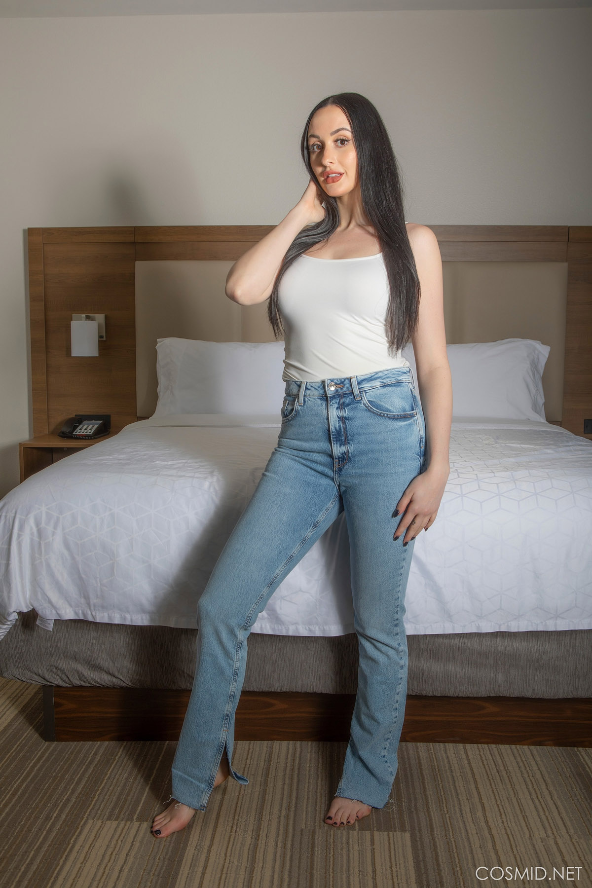 Violet Voss in Cosmid set Strips On Bed