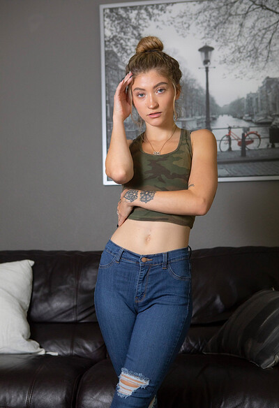 Jessica Turner in Cosmid set First Sexy Set