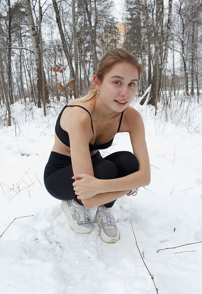 Sofi Levchenko in Zishy set Run Wash Club 1