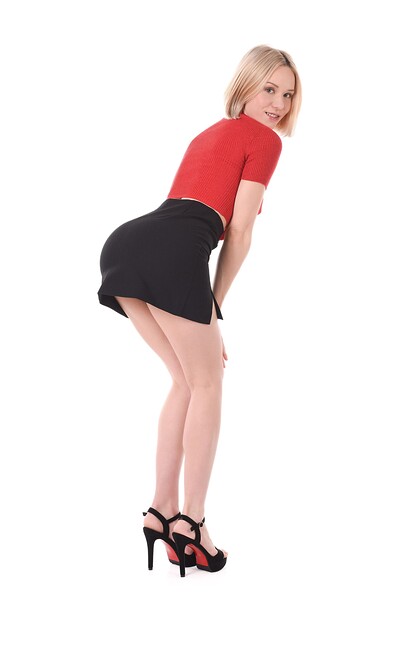 Dakota Dove in Let's Hang Out from Istripper