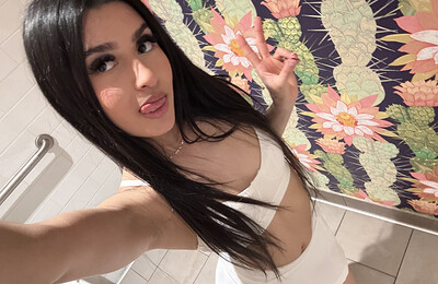 Angel in Lil Shopping Teen from Ftv Girls