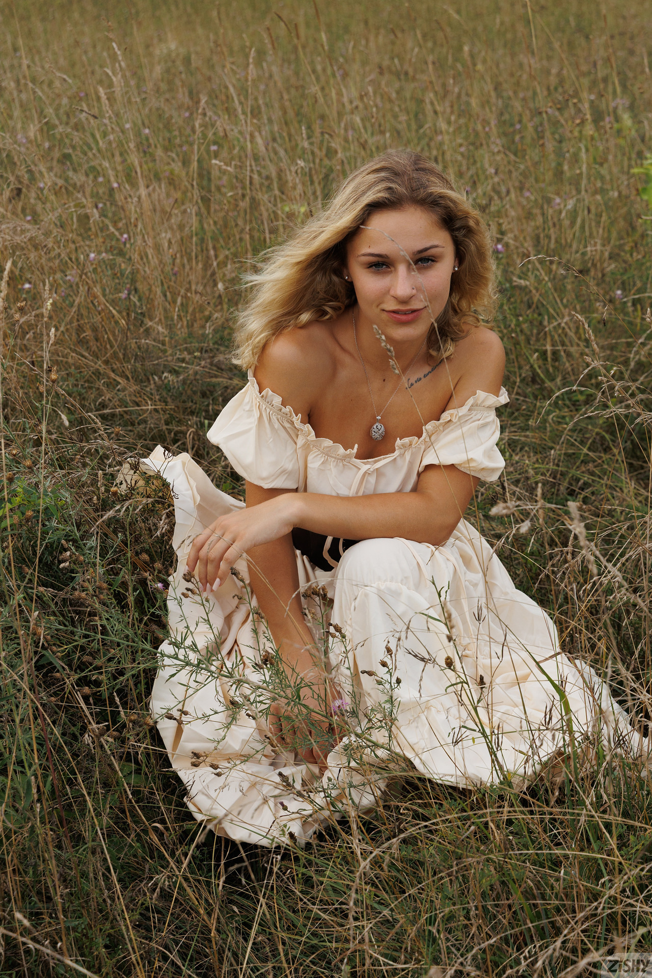 Jezebel Madd in Zishy set Field Trips