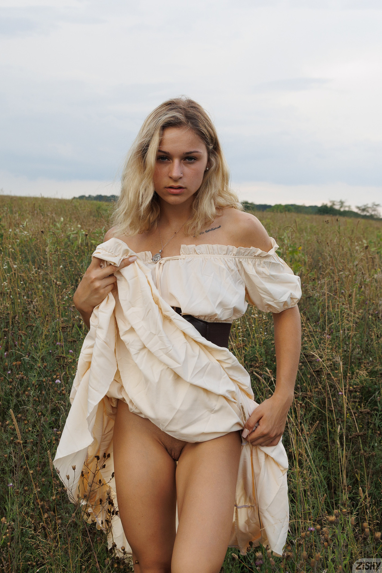 Jezebel Madd in Zishy set Field Trips