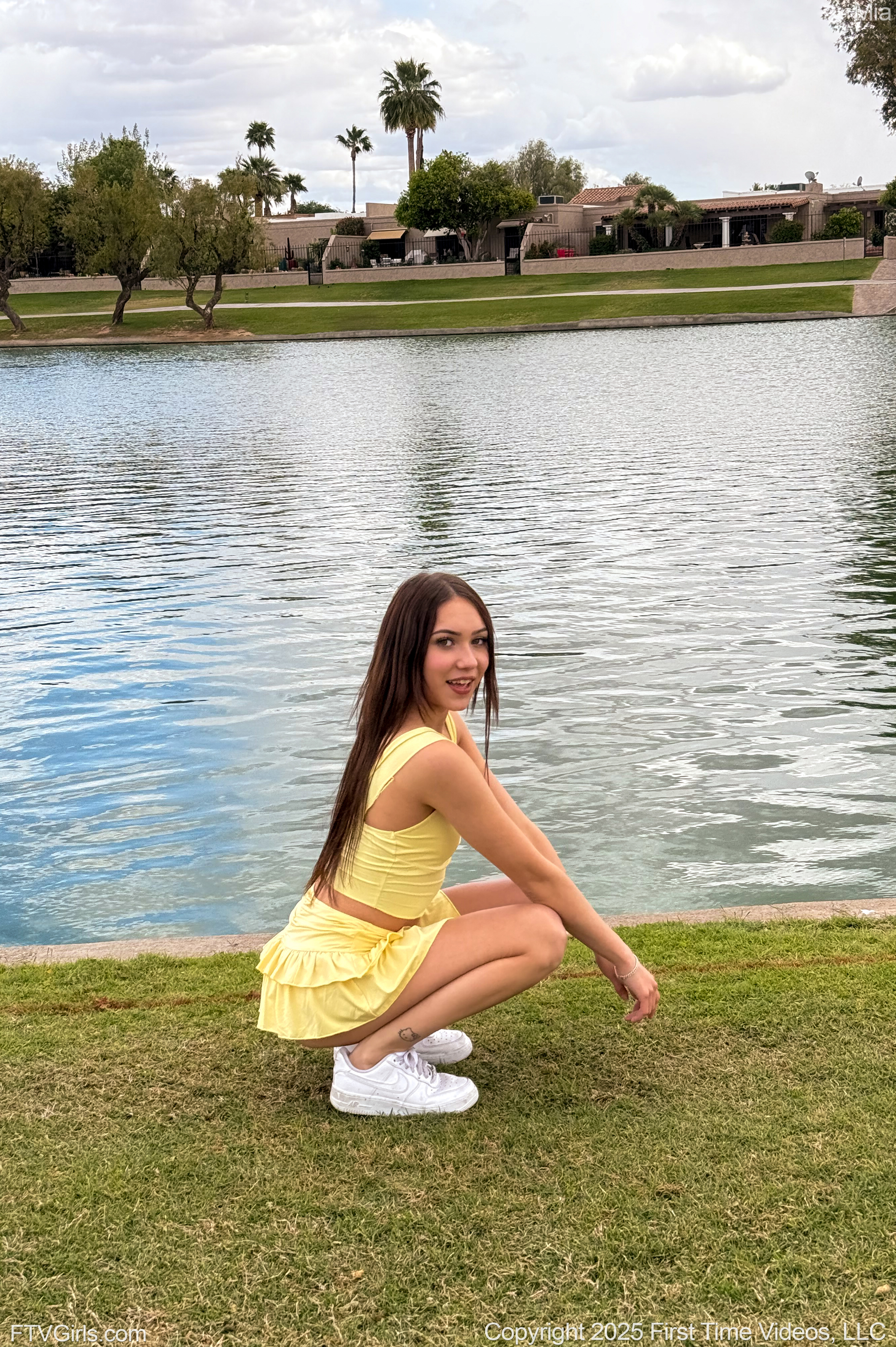 Mia in Ftv Girls set First Time Shoot