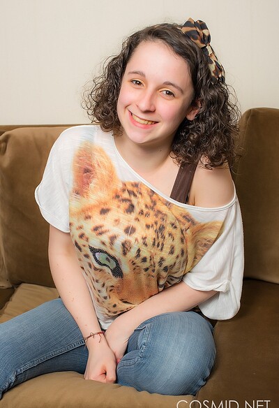 Hanna Bollie in Couch from Cosmid
