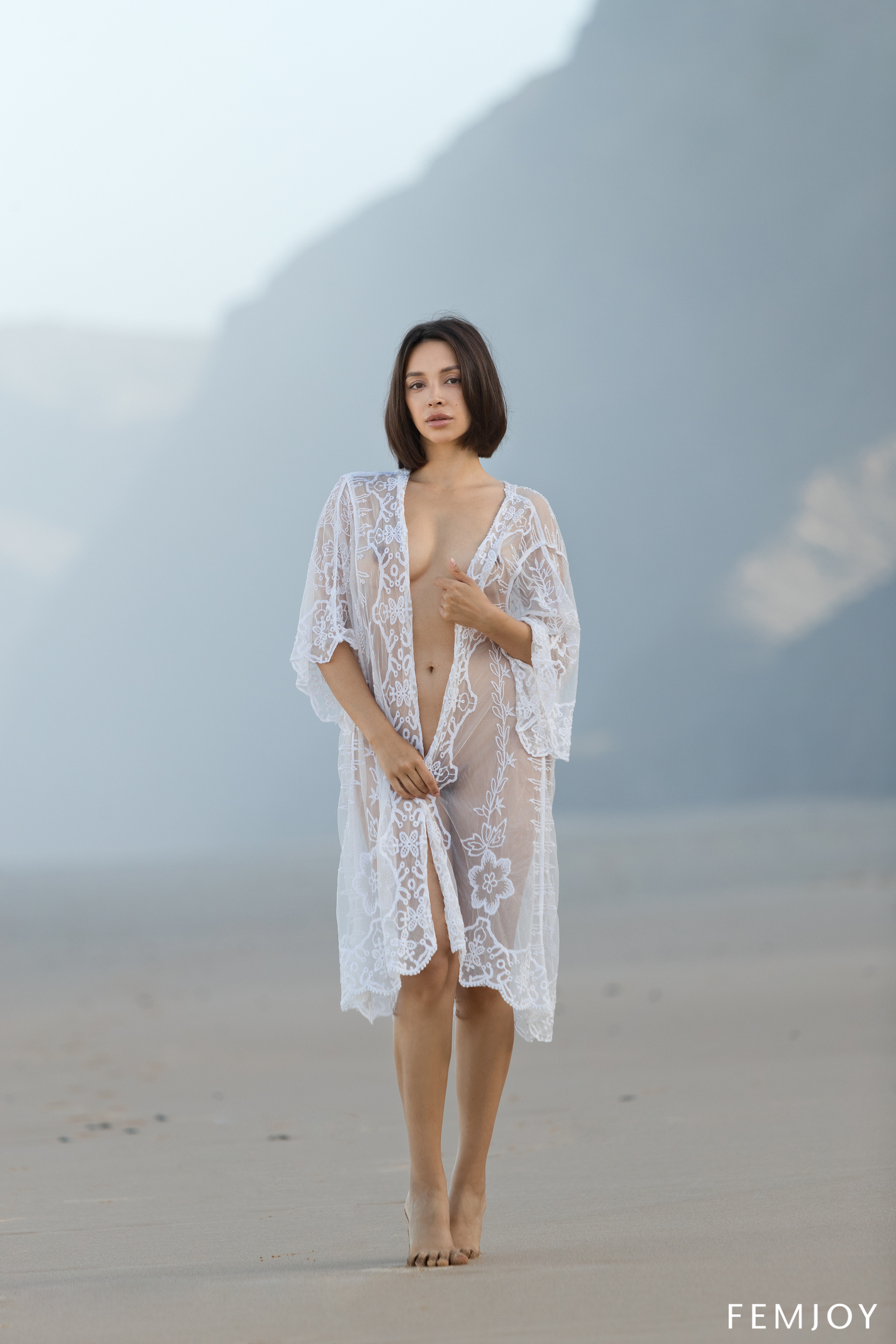Olivia Linz in Femjoy set Foggy Bay