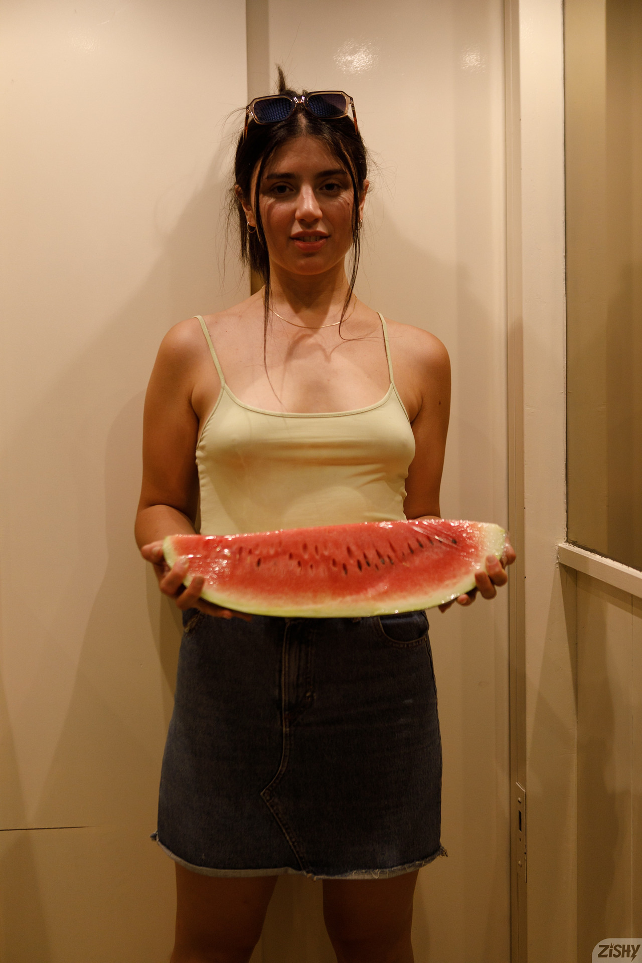 Franny Lagos in Zishy set Intro To Summer