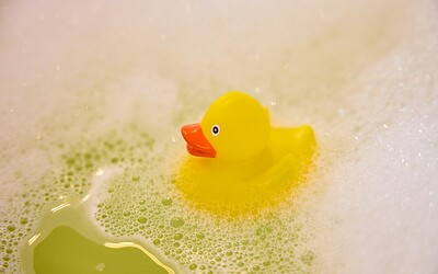 Iris Murai in International Bath Day from Club Sweethearts