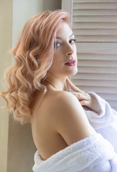 Naty Evans in Metart set Hot And Cool