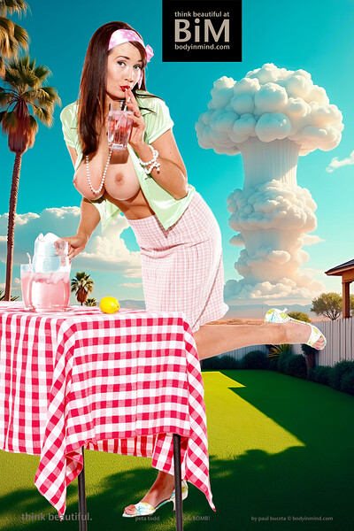 Peta Todd in Body In Mind set The BOMB