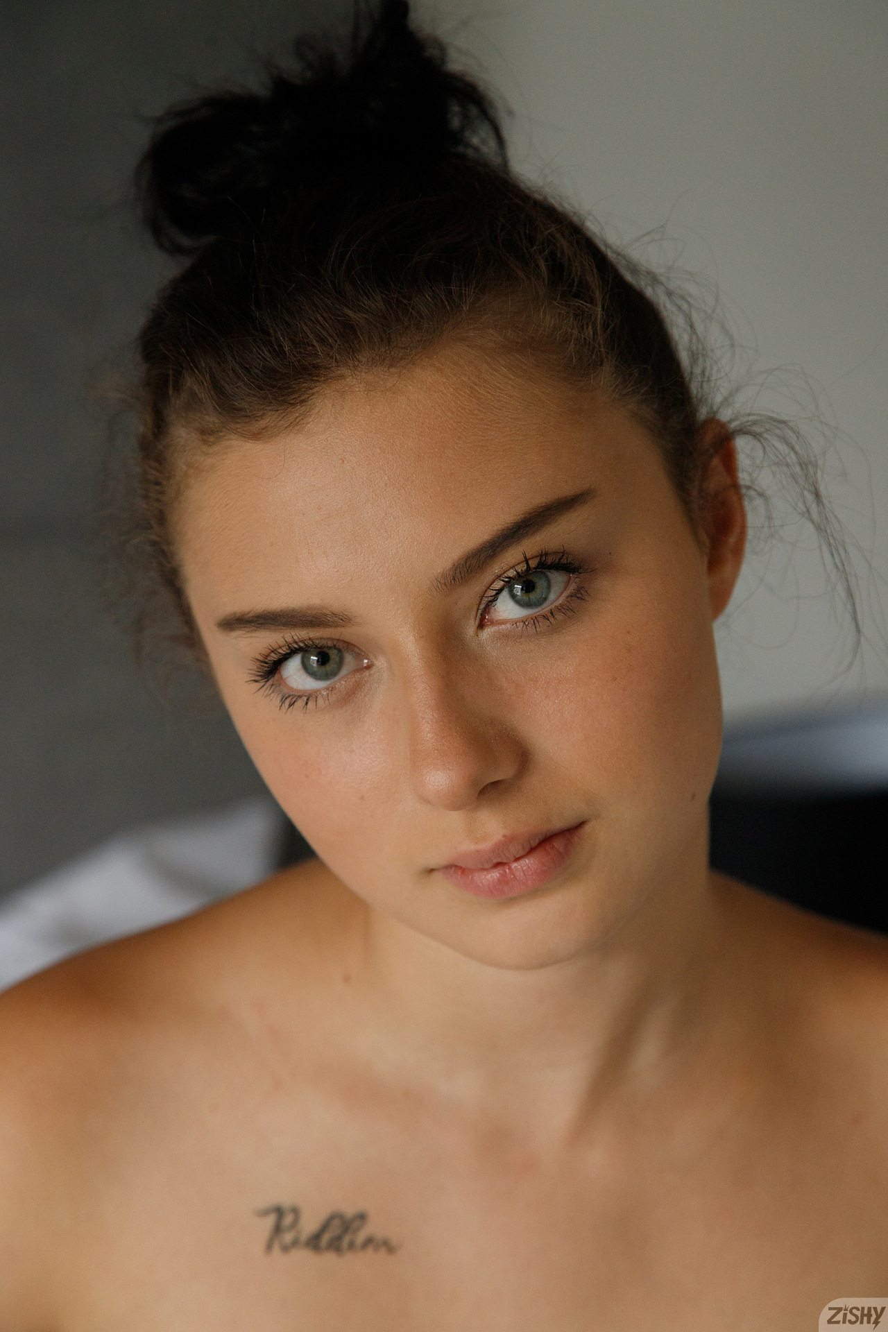 Zara Skolera in Zishy set Taste The Face 1