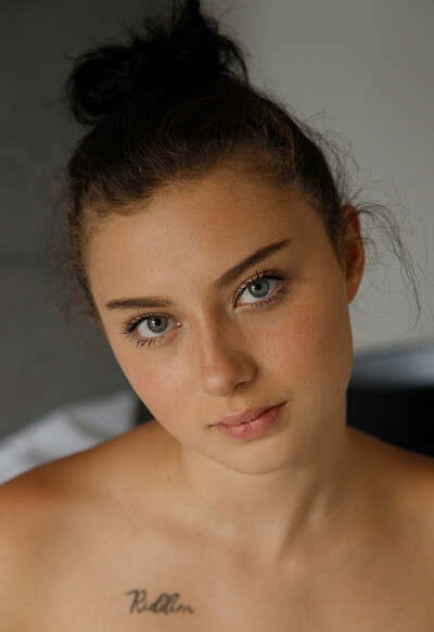 Zara Skolera in Taste The Face 1 from Zishy