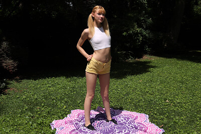 Gigi Doll in Dollface from Als Scan