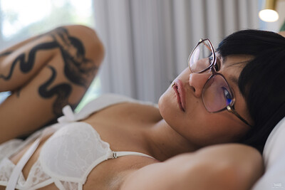 Lilith Baph in Hi Boys from Watch 4 Beauty