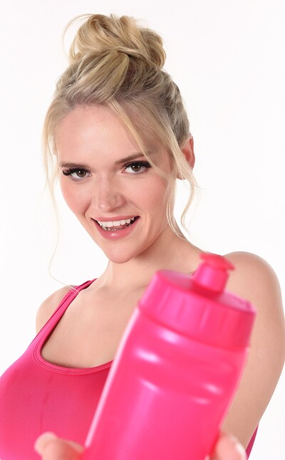 Era Queen in Time For Exercise from Istripper