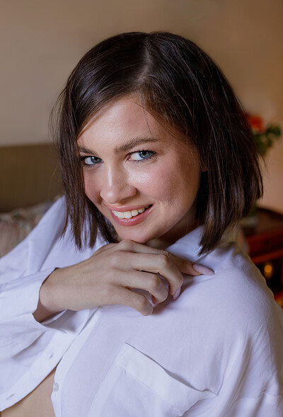 Lucy Dumas in Pleasant Day from Metart