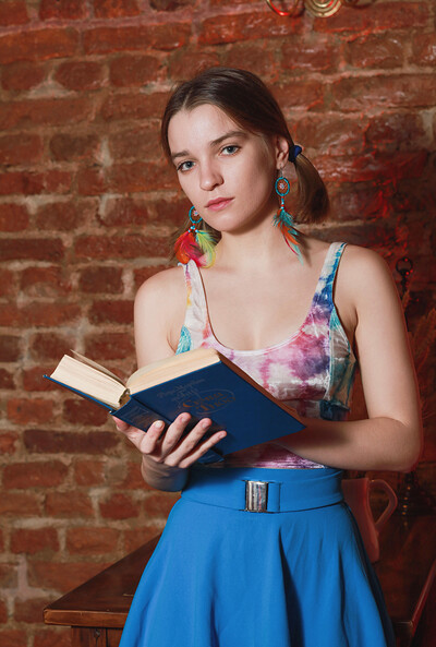 Stasia Bee in Domai set Stasia Bee 1