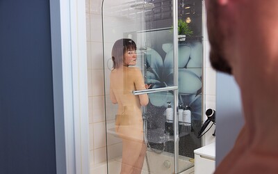 Iris Murai in Club Sweethearts set Get out of the Shower and Fuck me