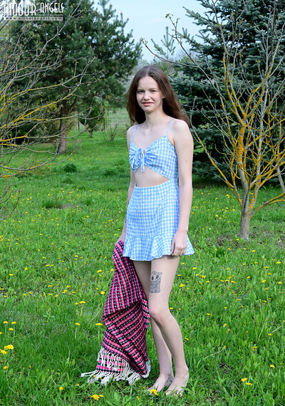 Piper in Spring Field from Amour Angels