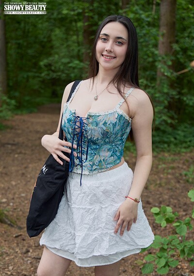 Remido in Enchanted Woods from Showy Beauty