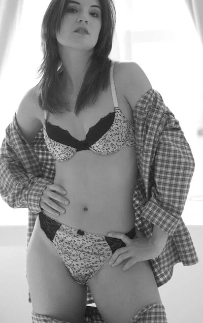 Charlotte in Chequered Cheek from Girlfolio
