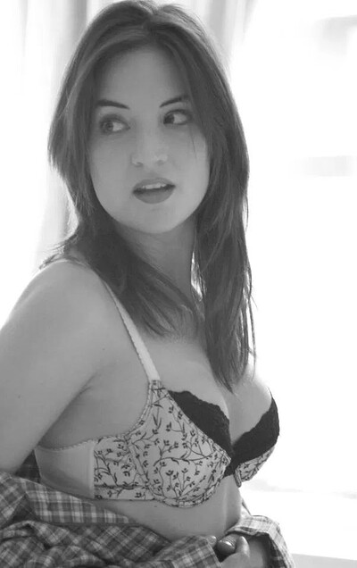 Charlotte in Chequered Cheek from Girlfolio