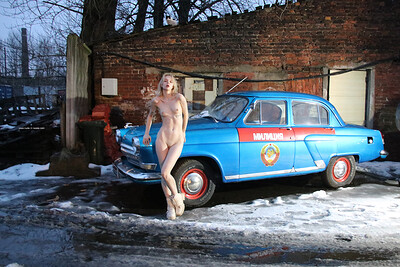 Lizzy in Oldtimer Volga Gaz 21 from Nude In Russia