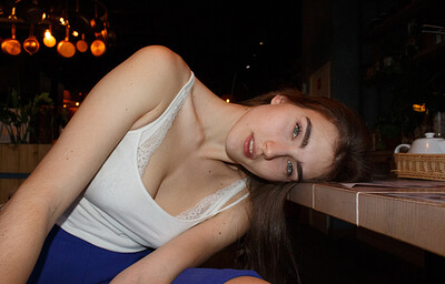 Jacie Verbena in Tea With Honey from Zishy