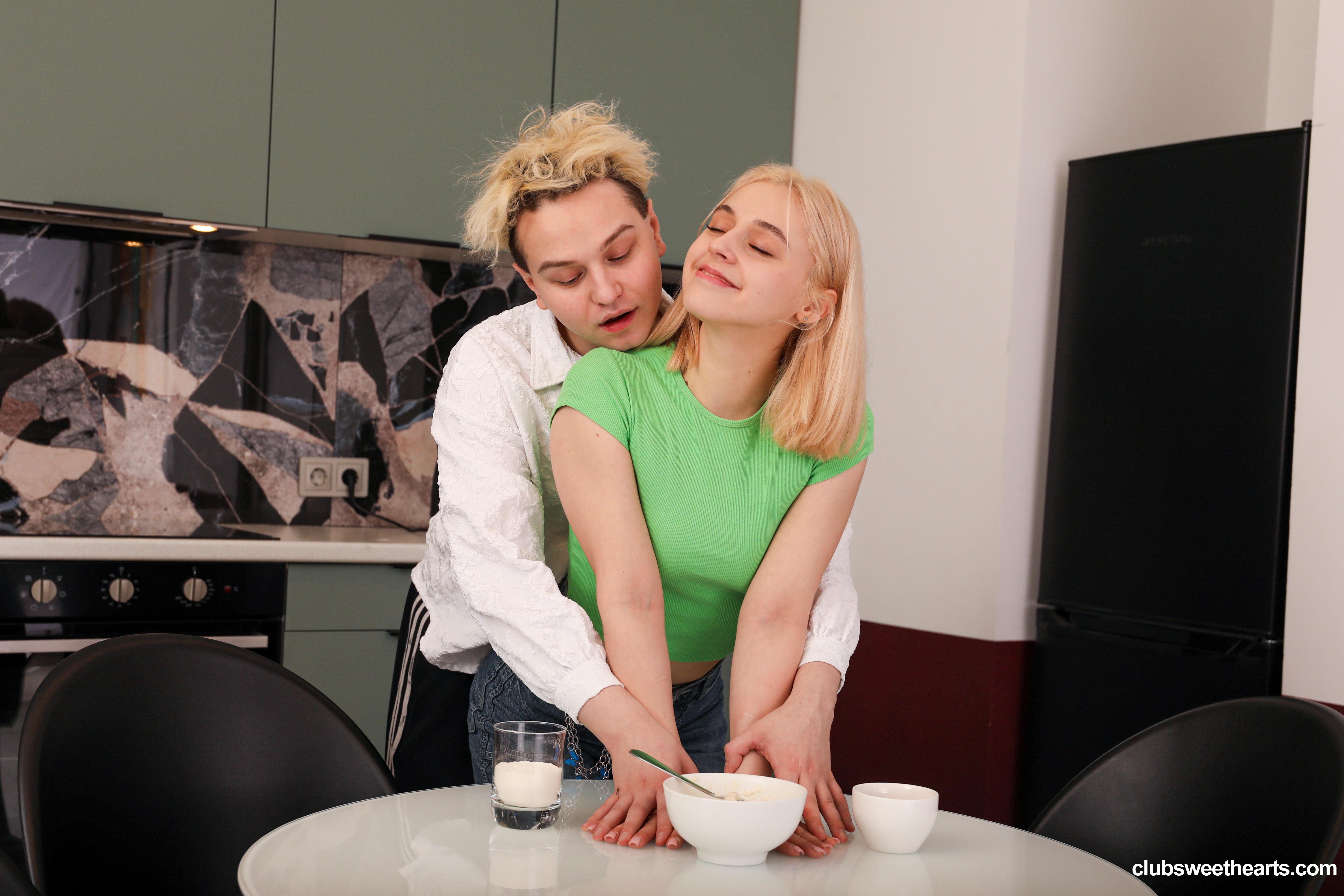Molly Cute in Club Sweethearts set Fucking Is Better Than Baking