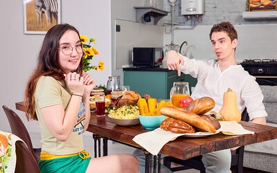 Sia Florance and Mia Murkovski in Pussy Stuffing For Thanksgiving from Club Sweethearts