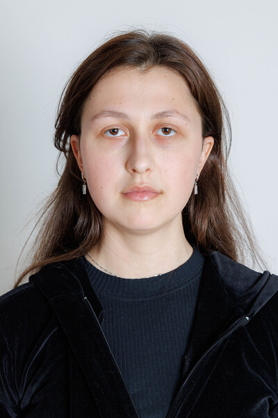 Kima Kiss in Casting from Test Shoots