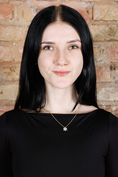 Posy in Casting from Test Shoots