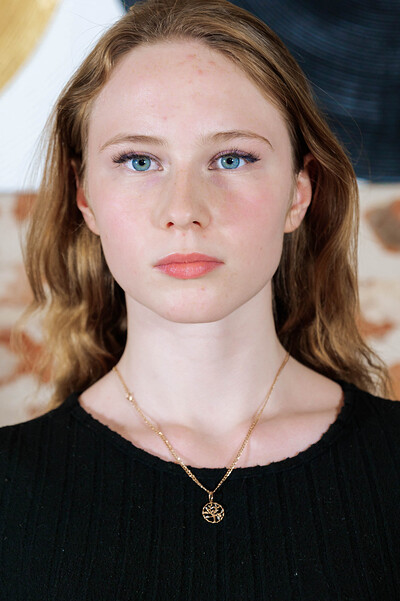 Zuzanna in Test Shoots set Casting
