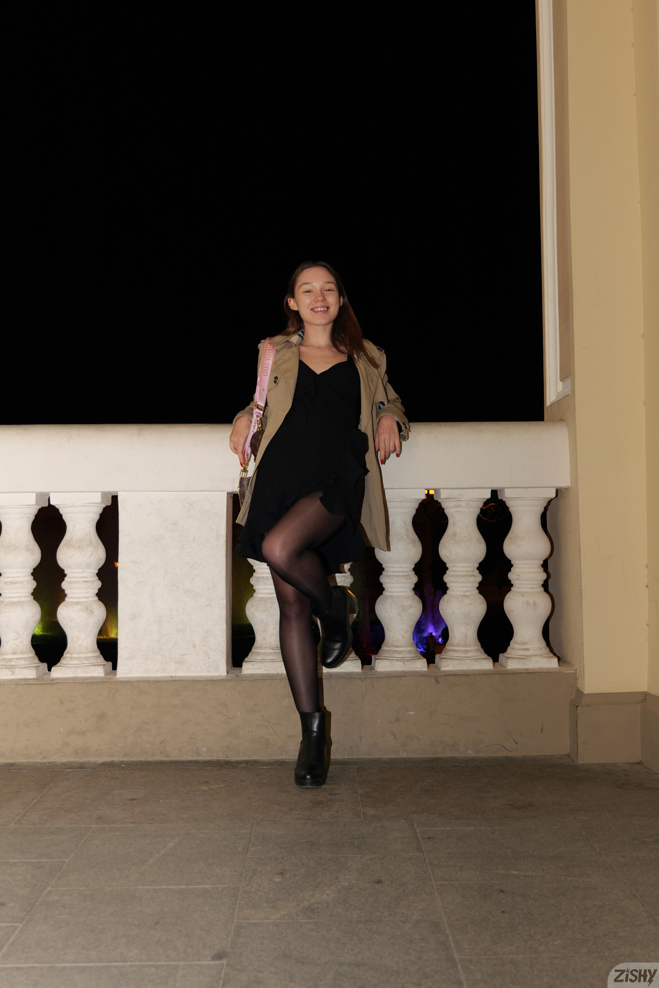 Sayah Heaney in Zishy set Wine Works 1
