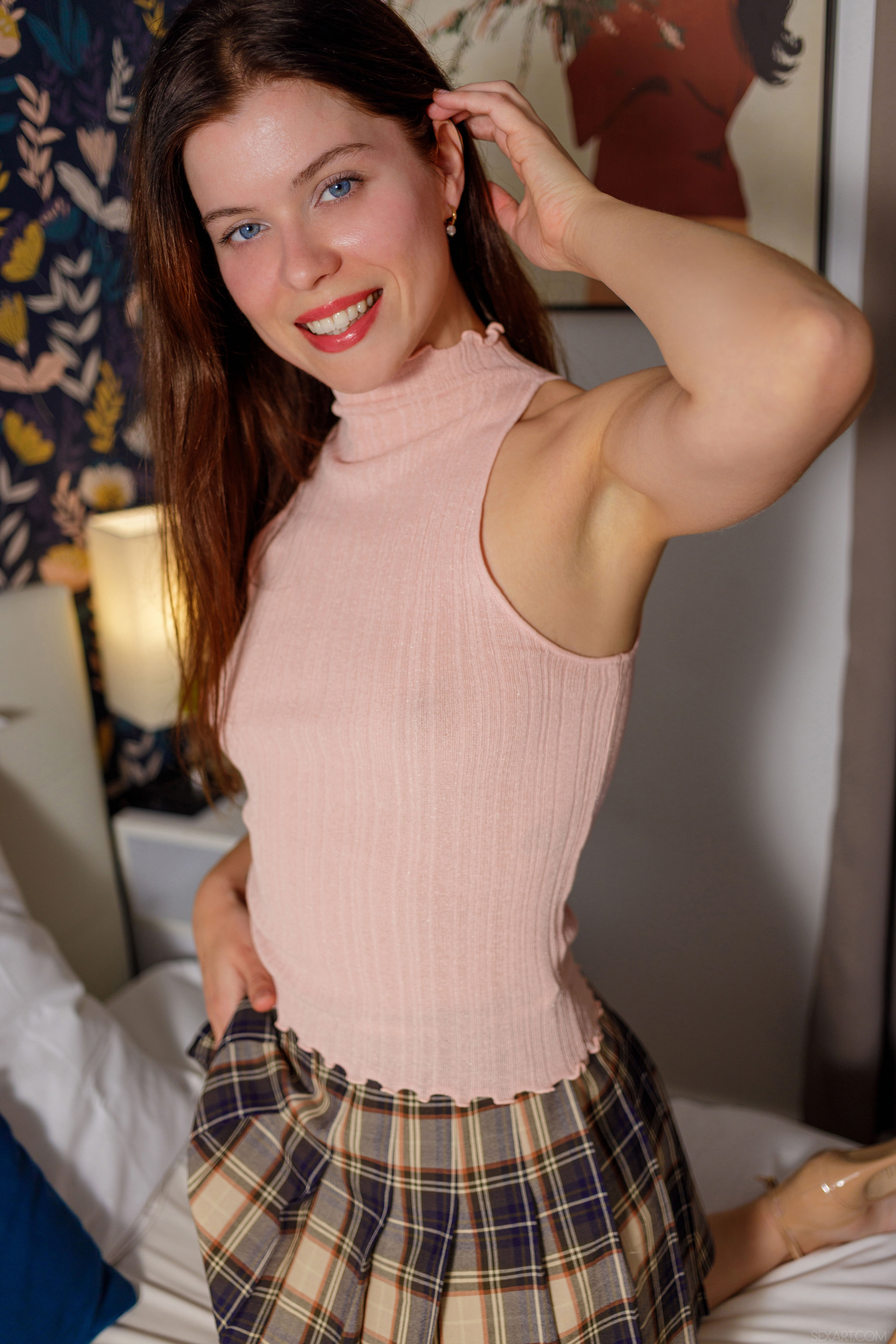 Elena Fey in Sex Art set Glamorous Toys