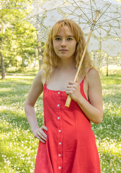 Avrora in Passion Bloom from Amour Angels