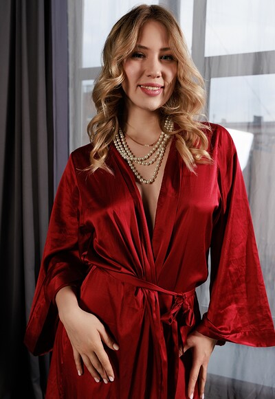 Nika Murr in Femjoy set Red Berry