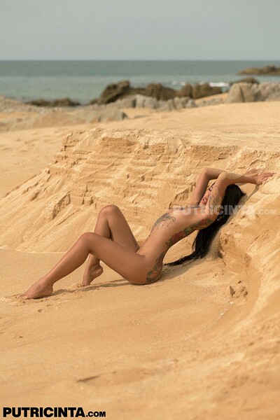 Misu in Golden Sand Beach from Putri Cinta