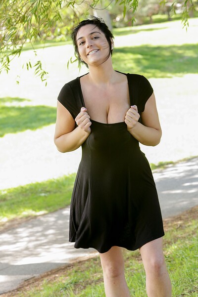 Taylor in Busty Outdoors from FTV Milfs