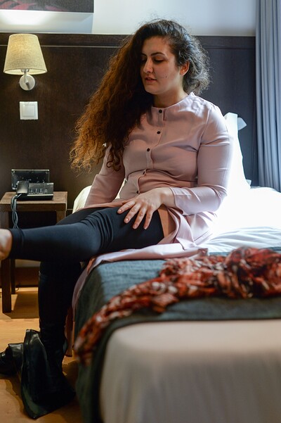 Lili in Curves In Bed from FTV Milfs