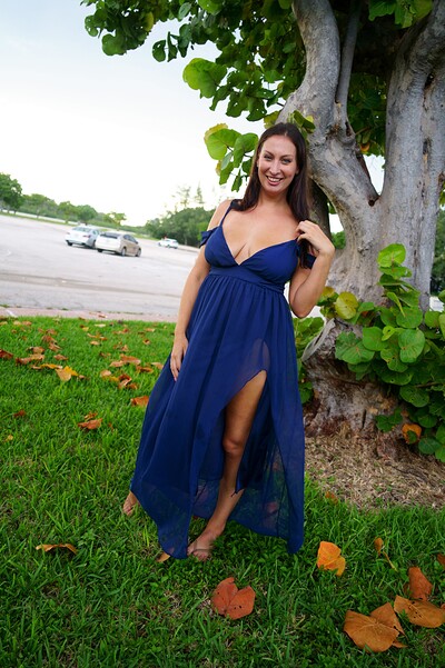 Tiffany in Outside & Sexy from FTV Milfs