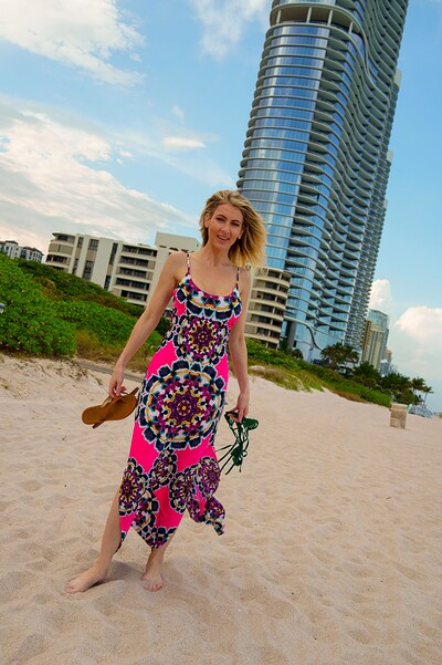 Gigi in Flowers, Sand & Fun from FTV Milfs